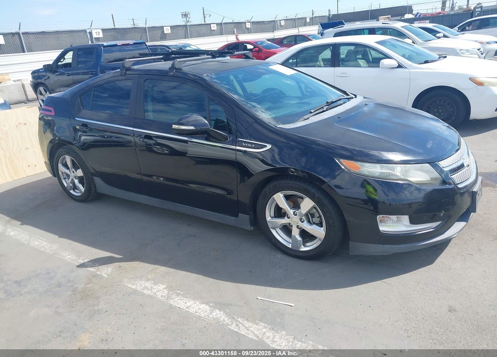2012 CHEVROLET VOLT VIN: 1G1RD6E45CU102085
