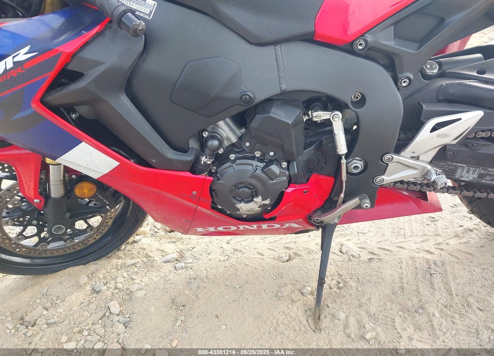 2024 HONDA CBR1000 RA VIN: JH2SC7755RK700096