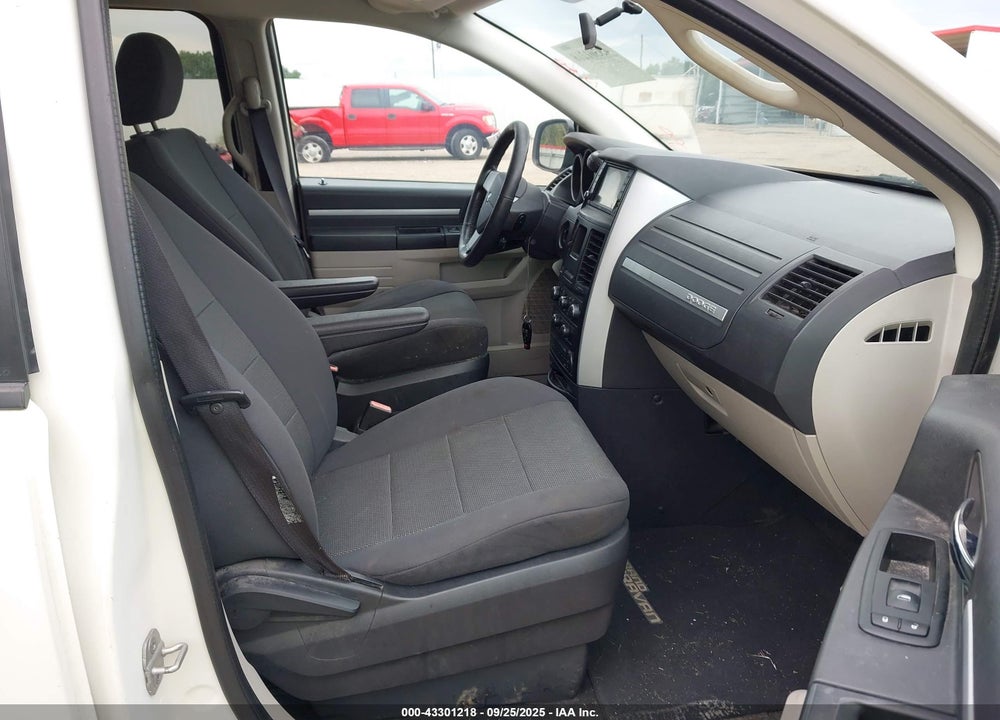 2008 DODGE GRAND CARAVAN VIN: 1D8HN54P18B178770