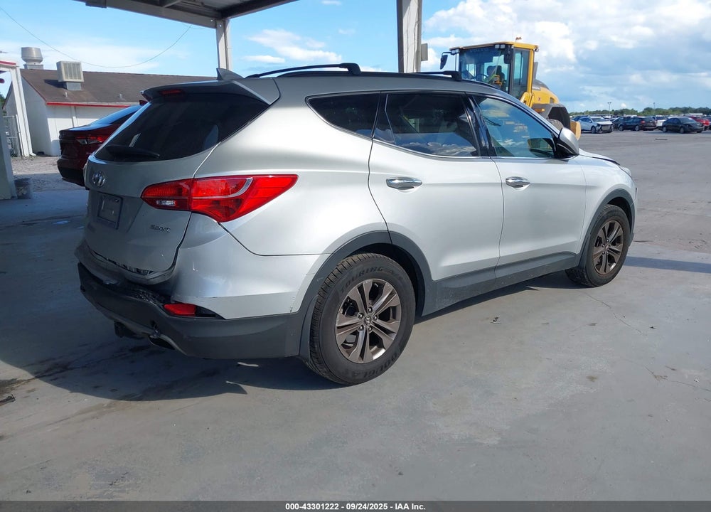 2014 HYUNDAI SANTA FE VIN: 5XYZU3LB3EG206926