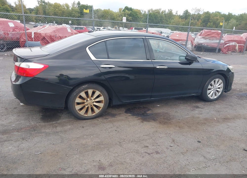 2014 HONDA ACCORD VIN: 1HGCR3F88EA009596