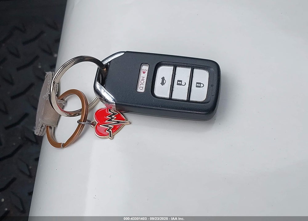 2014 HONDA ACCORD VIN: 1HGCR3F88EA009596