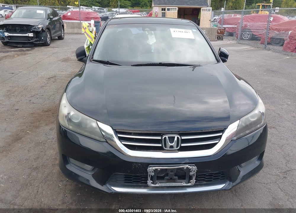 2014 HONDA ACCORD VIN: 1HGCR3F88EA009596