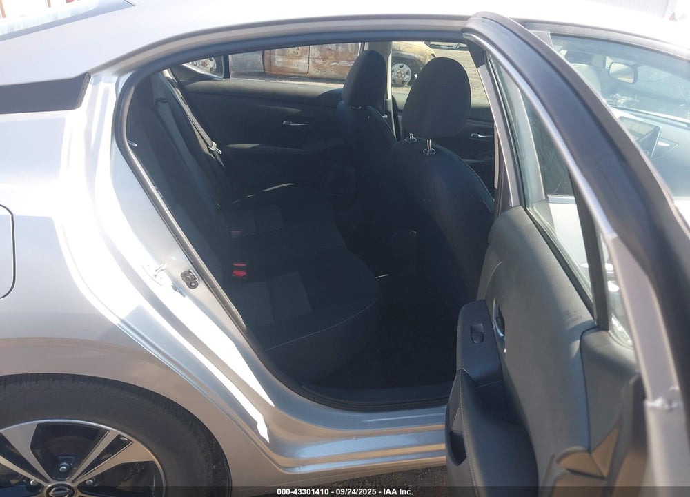 2021 NISSAN SENTRA VIN: 3N1AB8CV2MY273136