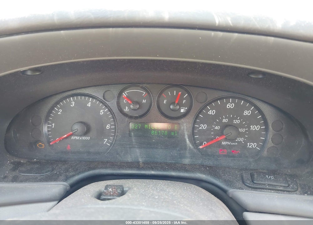 2007 FORD TAURUS SE VIN: 1FAFP53U57A124647