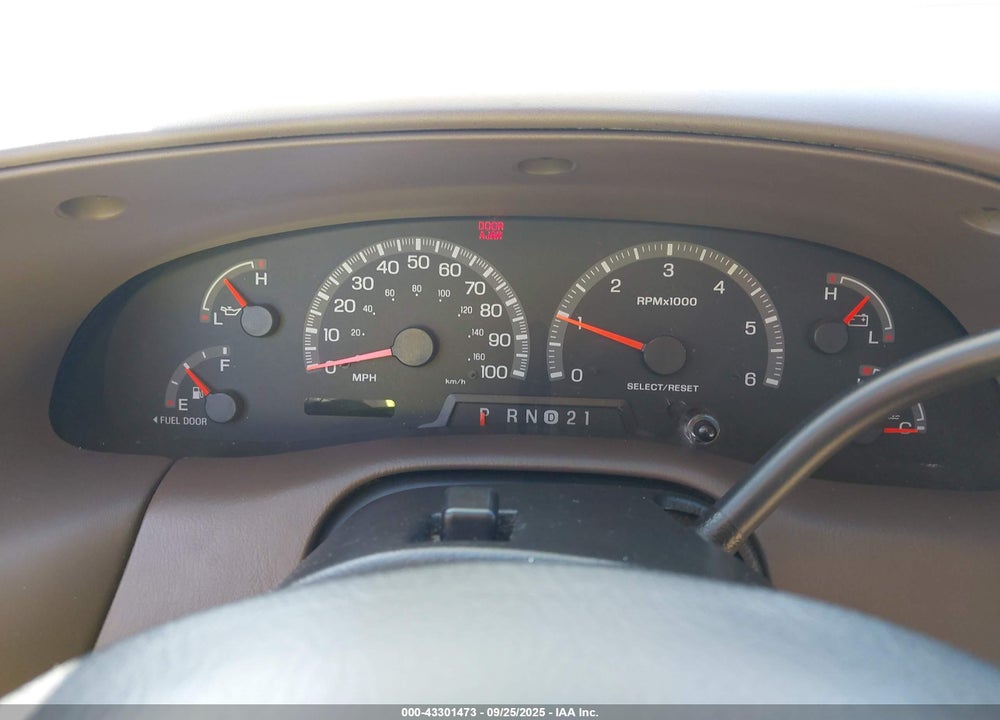 1999 FORD F-150 VIN: 1FTRX17W1XNB09647