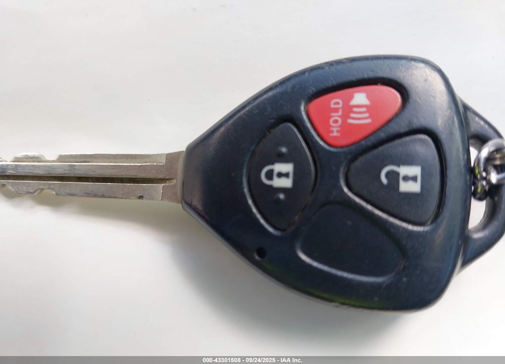 2012 TOYOTA YARIS VIN: JTDKTUD30CD515816