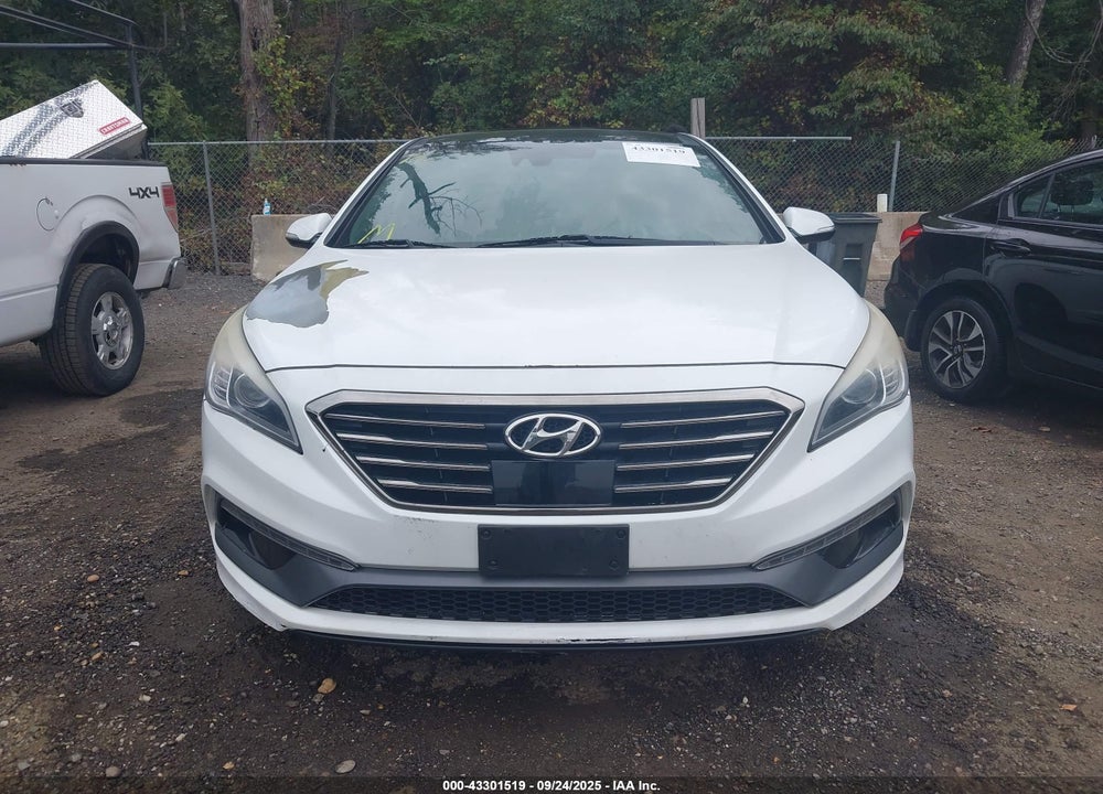 2015 HYUNDAI SONATA VIN: 5NPE34AB5FH249409