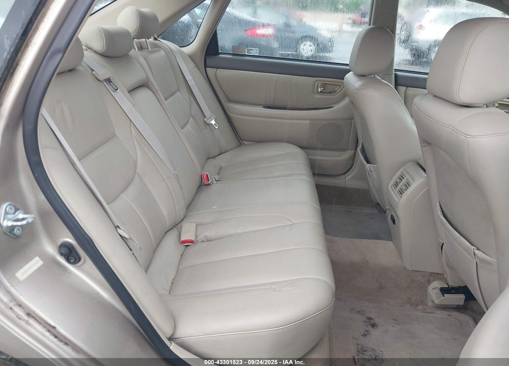2000 TOYOTA AVALON XLS VIN: 4T1BF28B6YU017488