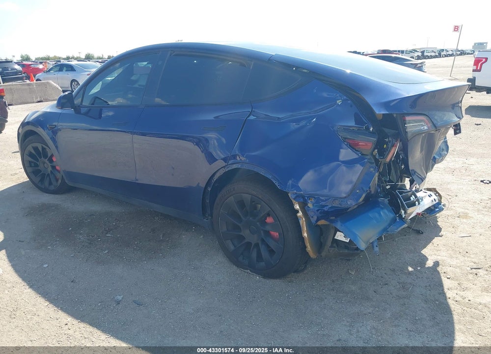2021 TESLA MODEL Y LONG RANGE DUAL MOTOR ALL-WHEEL DRIVE VIN: 5YJYGDEEXMF233160