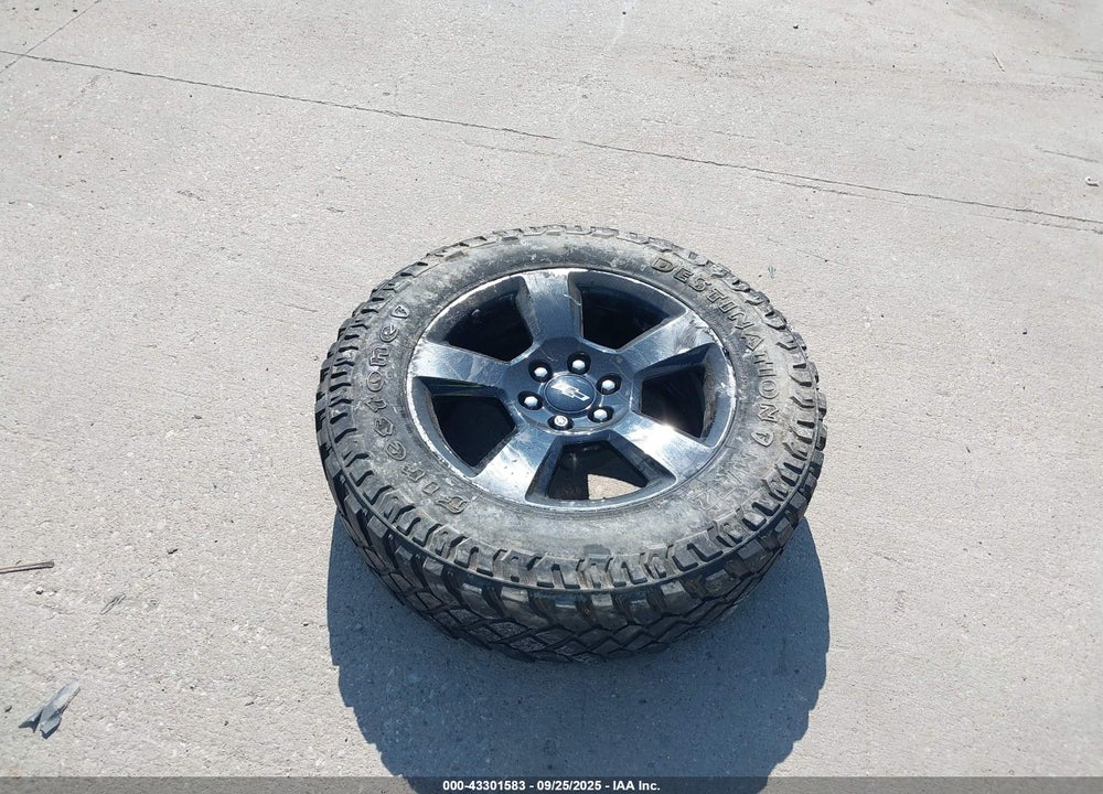 2022 CHEVROLET SILVERADO 1500 LTD 4WD SHORT BED LT VIN: 1GCUYDED3NZ226002
