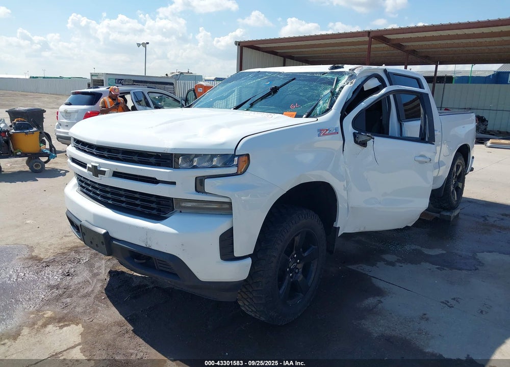 2022 CHEVROLET SILVERADO 1500 LTD 4WD SHORT BED LT VIN: 1GCUYDED3NZ226002