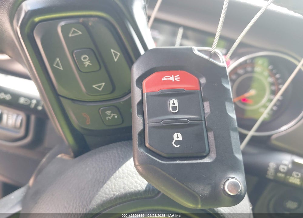 2019 JEEP WRANGLER UNLIMITED SPORT S 4X4 VIN: 1C4HJXDG7KW545967