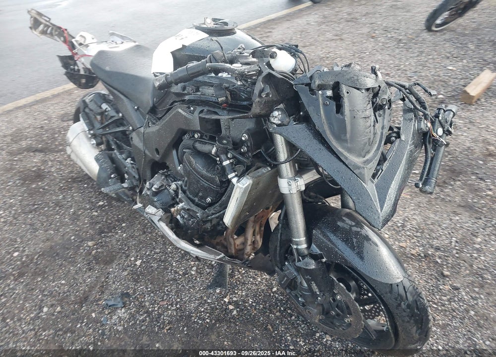 2017 KAWASAKI ZX1000 W VIN: JKAZXCW17HA003207