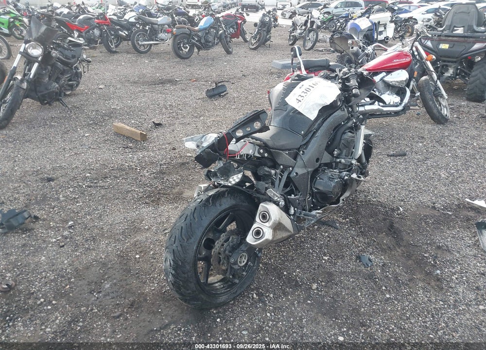 2017 KAWASAKI ZX1000 W VIN: JKAZXCW17HA003207