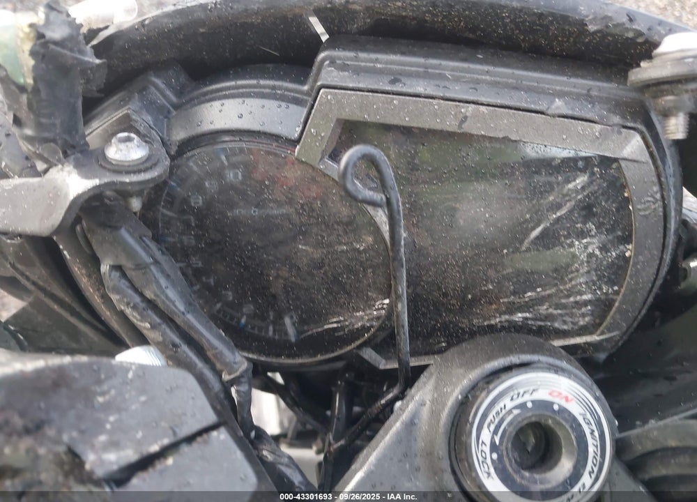 2017 KAWASAKI ZX1000 W VIN: JKAZXCW17HA003207