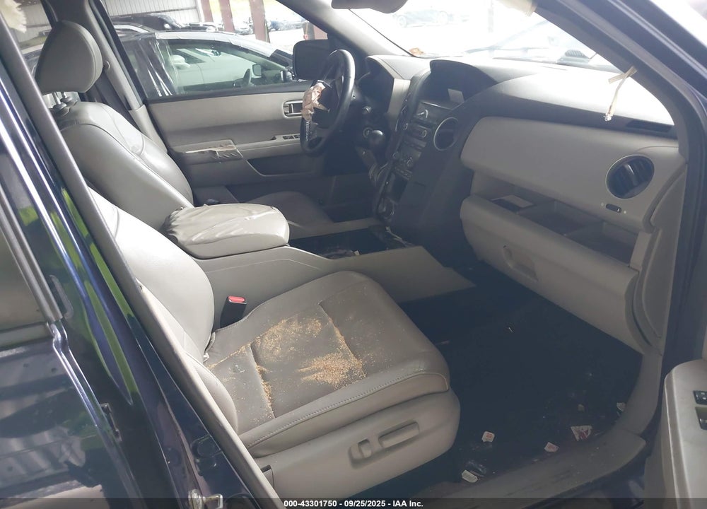 2013 HONDA PILOT VIN: 5FNYF4H75DB081739