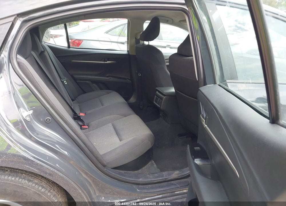 2025 TOYOTA CAMRY VIN: 4T1DAACK2SU114641