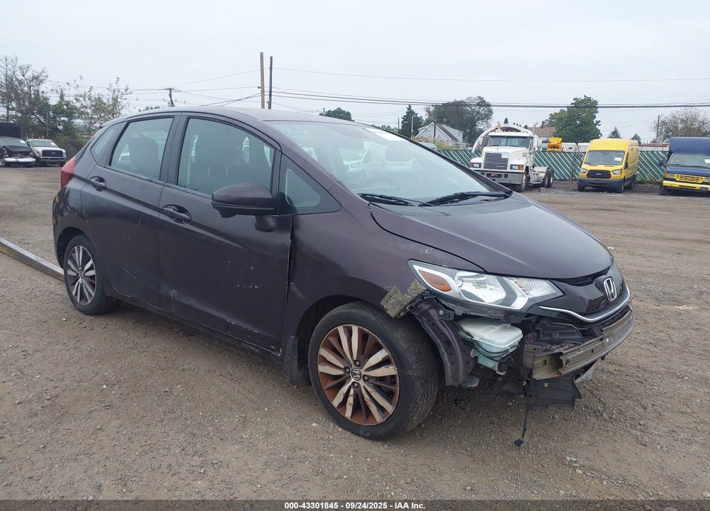2017 HONDA FIT EX VIN: 3HGGK5H71HM706637