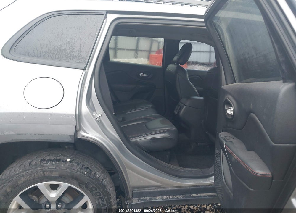 2016 JEEP CHEROKEE VIN: 1C4PJMBS7GW115929