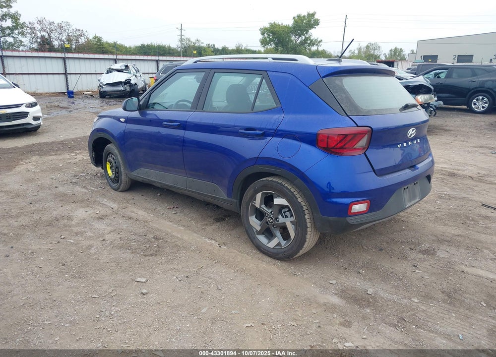 2023 HYUNDAI VENUE LIMITED VIN: KMHRC8A37PU262960