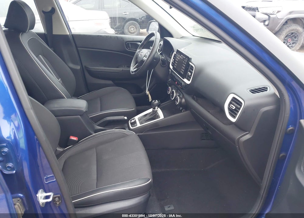 2023 HYUNDAI VENUE LIMITED VIN: KMHRC8A37PU262960