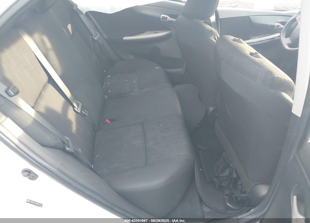 2011 TOYOTA COROLLA S VIN: 2T1BU4EE4BC684732