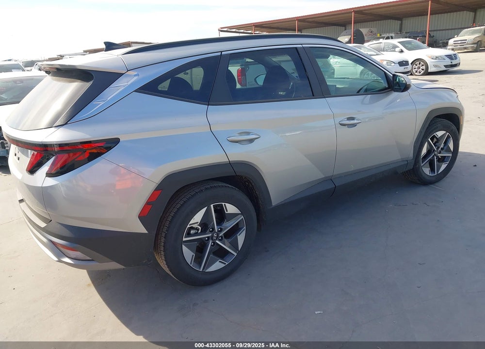 2025 HYUNDAI TUCSON VIN: 5NMJB3DE8SH507415