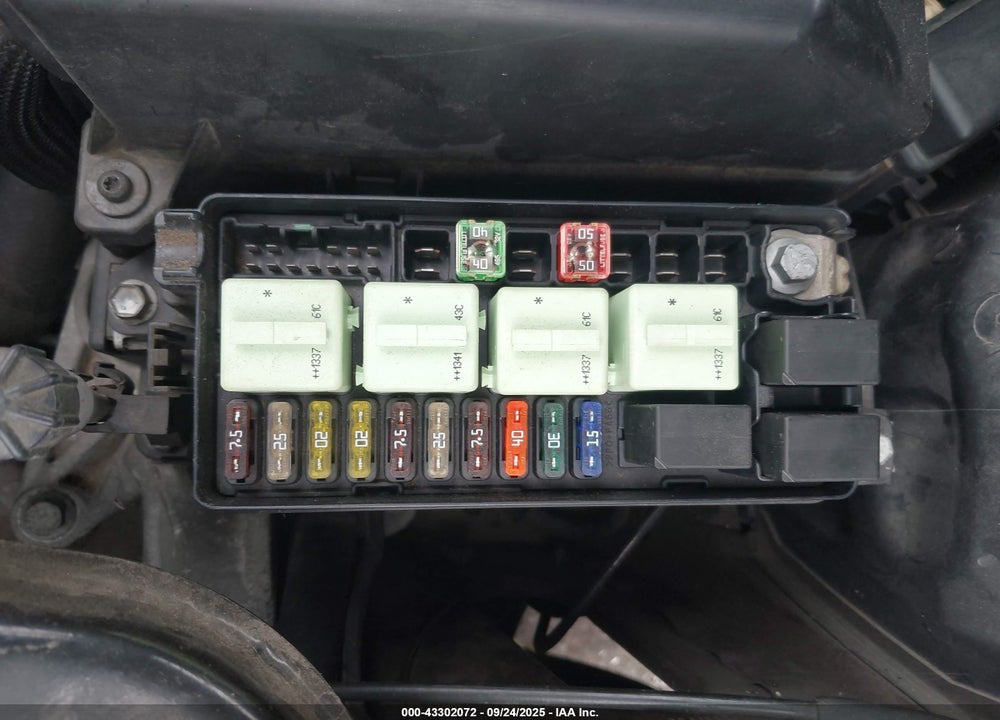 2014 MINI COUNTRYMAN VIN: WMWZC3C50EWP27101