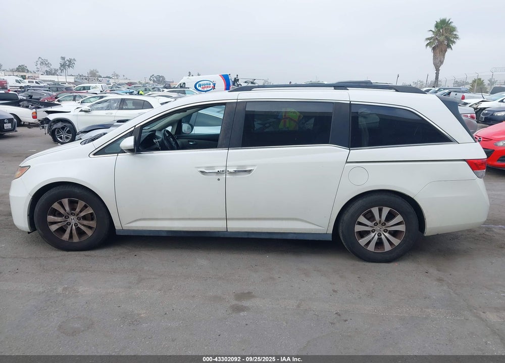 2016 HONDA ODYSSEY EX-L VIN: 5FNRL5H61GB127808