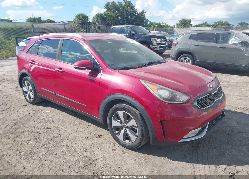 2018 KIA NIRO EX VIN: KNDCC3LC5J5108453