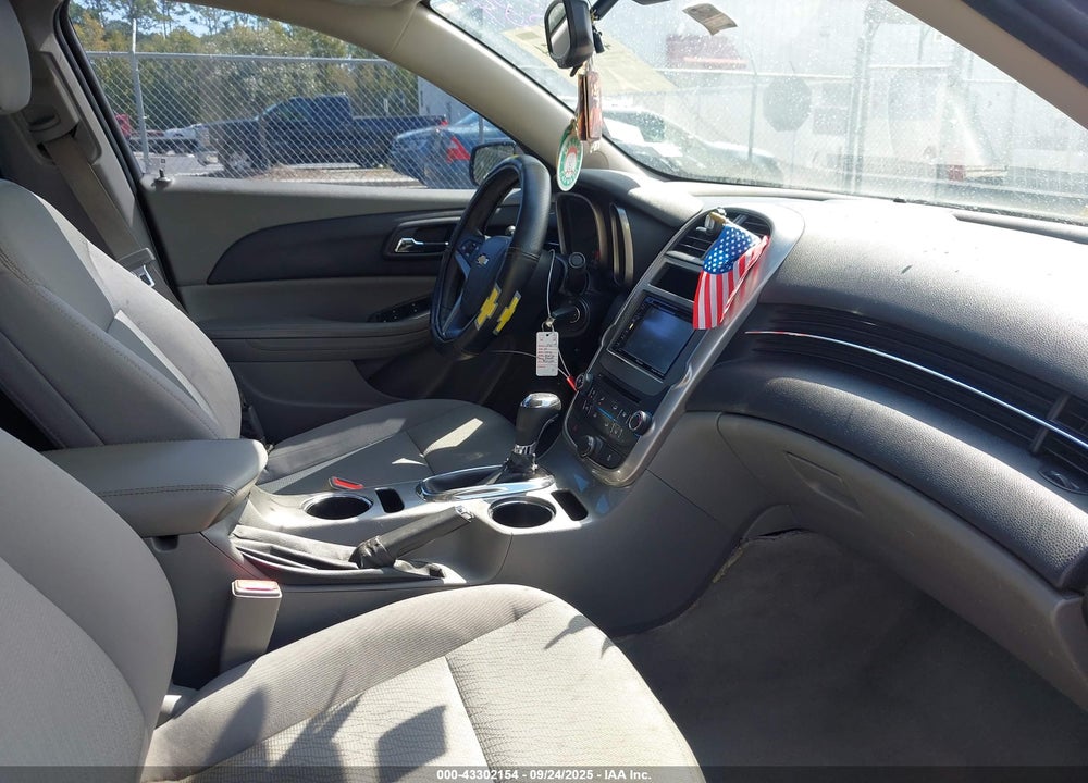 2015 CHEVROLET MALIBU VIN: 1G11B5SLXFF271584