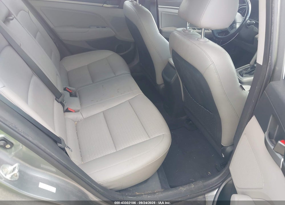 2017 HYUNDAI ELANTRA LIMITED VIN: KMHD84LF9HU285475