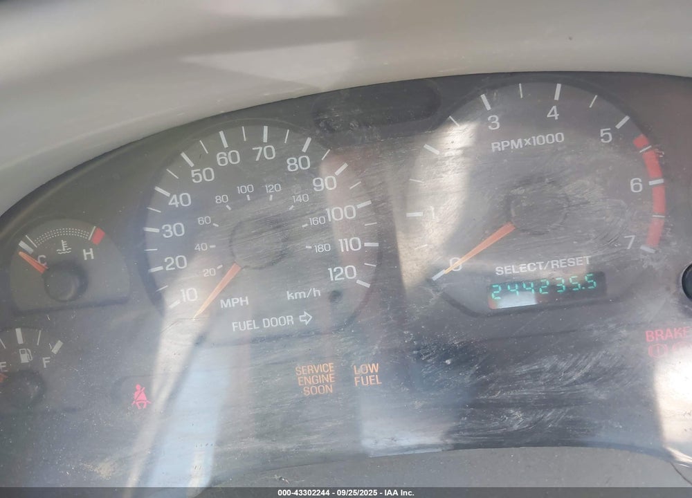 1999 FORD MUSTANG VIN: 1FAFP4044XF187224