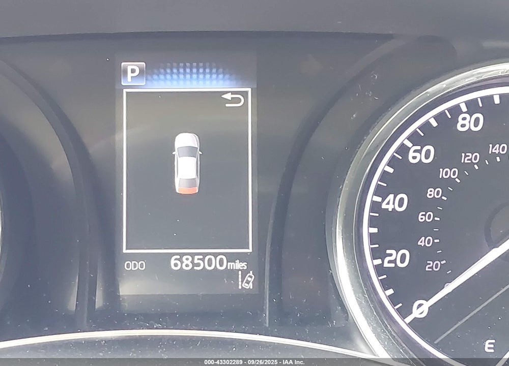 2019 TOYOTA CAMRY VIN: 4T1B11HK8KU757558