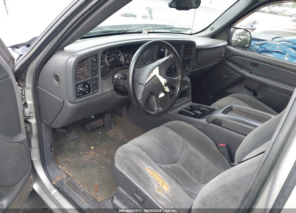 2004 CHEVROLET SILVERADO 1500 LS VIN: 2GCEK19T241245380