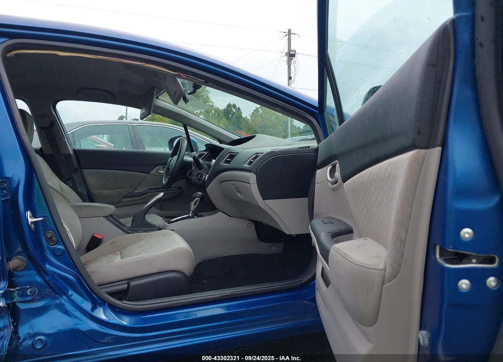 2014 HONDA CIVIC LX VIN: 19XFB2F55EE014123
