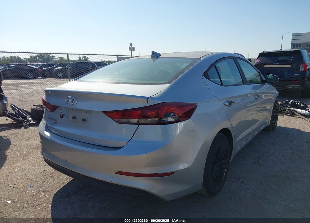 2017 HYUNDAI ELANTRA VIN: KMHD74LF3HU100503