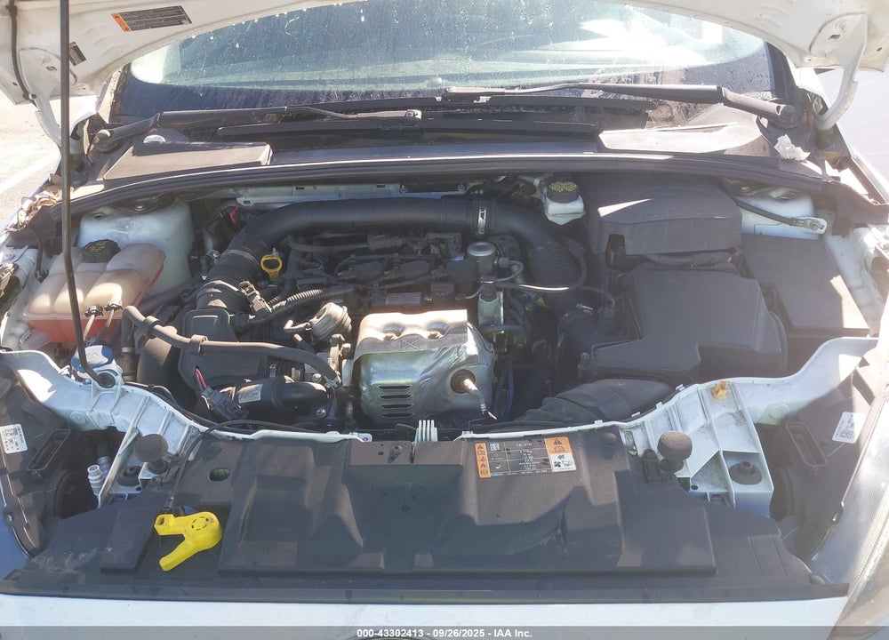 2018 FORD FOCUS SE VIN: 1FADP3FE5JL229376