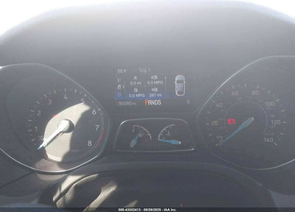 2018 FORD FOCUS SE VIN: 1FADP3FE5JL229376