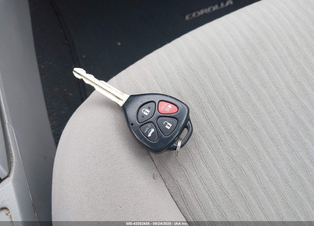 2010 TOYOTA COROLLA LE VIN: 1NXBU4EE2AZ332908