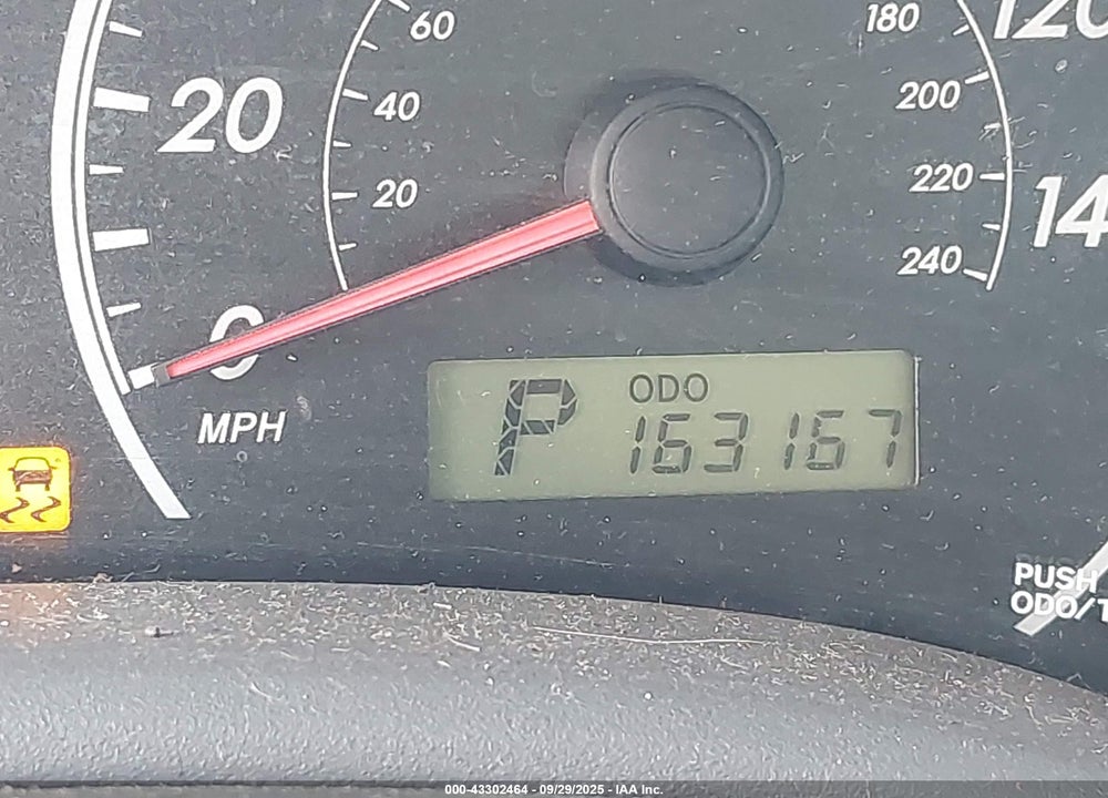 2010 TOYOTA COROLLA LE VIN: 1NXBU4EE1AZ187375