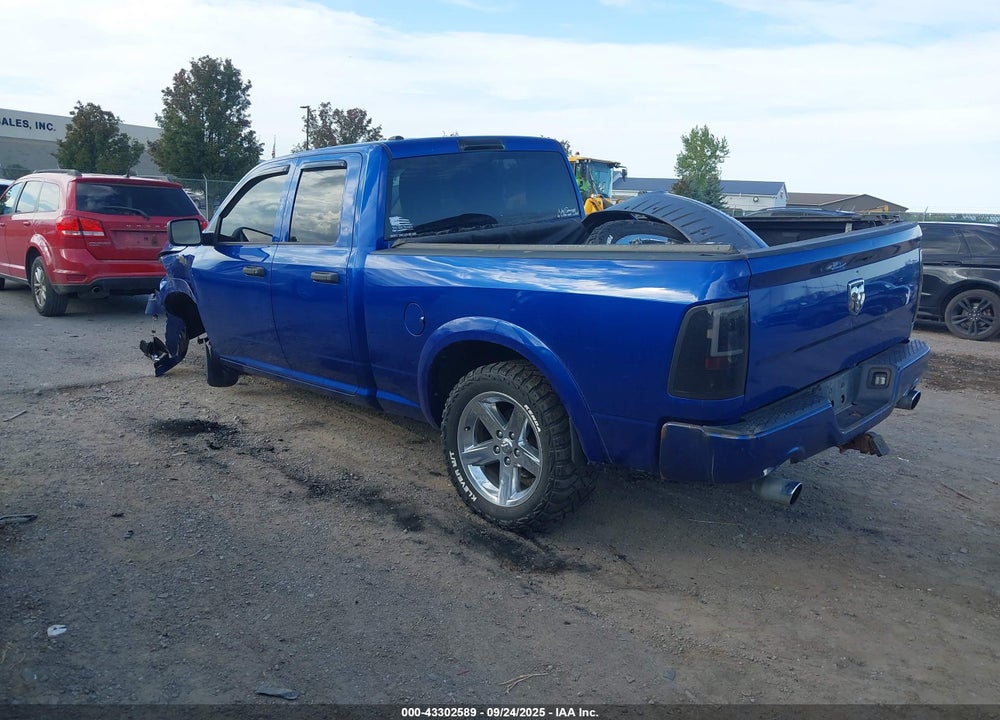 2017 RAM 1500 EXPRESS 4X4 6'4 BOX VIN: 1C6RR7FT2HS828307