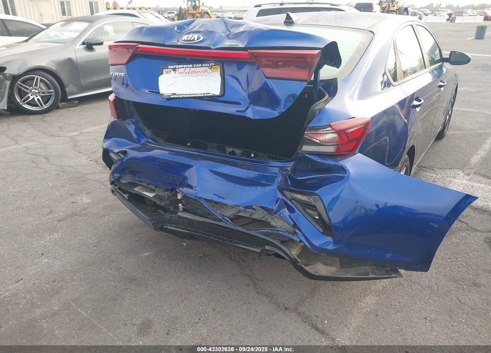 2021 KIA FORTE LXS VIN: 3KPF24AD9ME280642