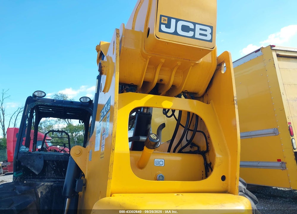 2012 JCB 510-56 TELEHANDLER VIN: JCB5CGPGH01403204