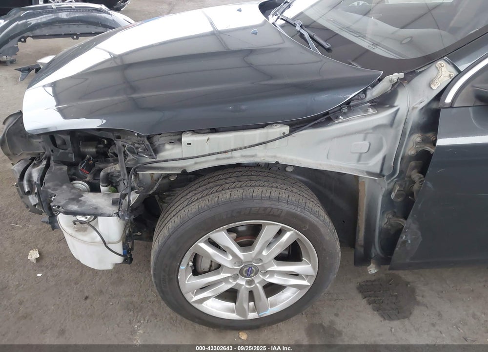 2013 VOLVO S60 T5/T5 PLATINUM/T5 PREMIER/T5 PREMIER PLUS VIN: YV1612FS4D1222532