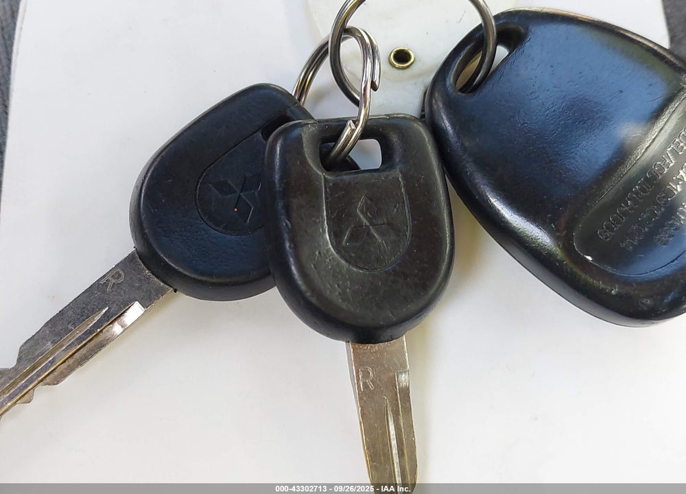 2001 MITSUBISHI GALANT ES VIN: 4A3AA46G31E111012