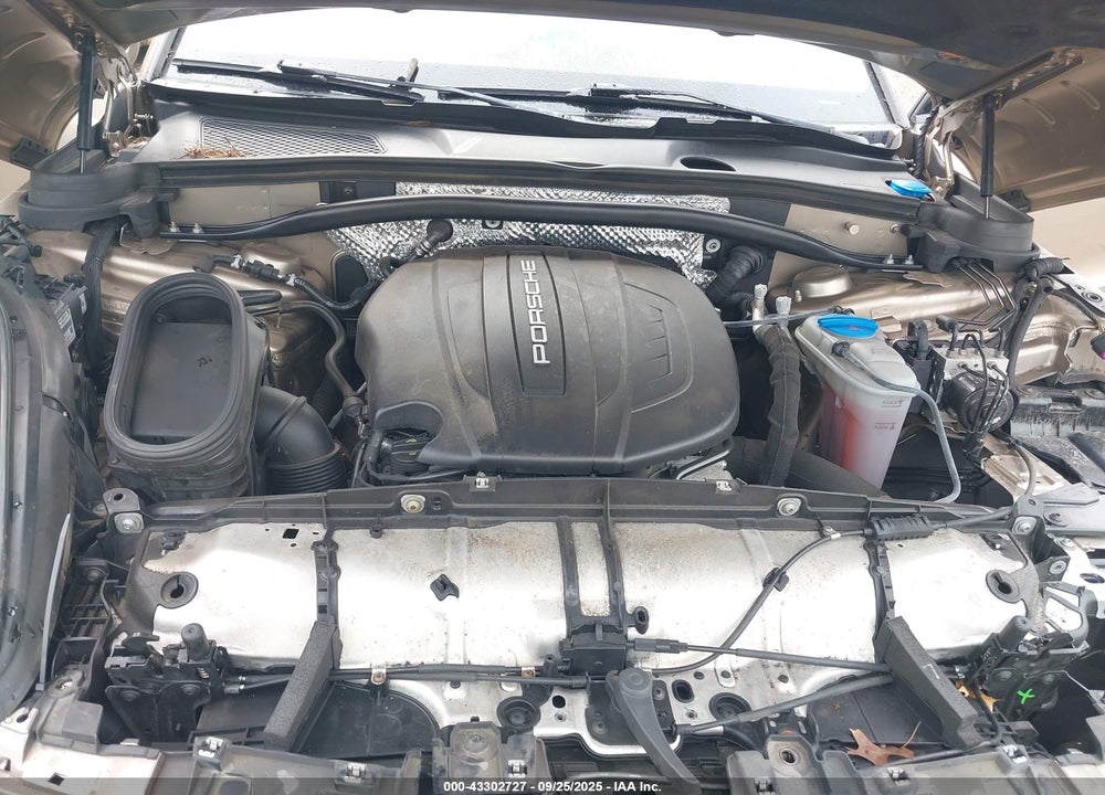 2018 PORSCHE MACAN VIN: WP1AA2A50JLB11220