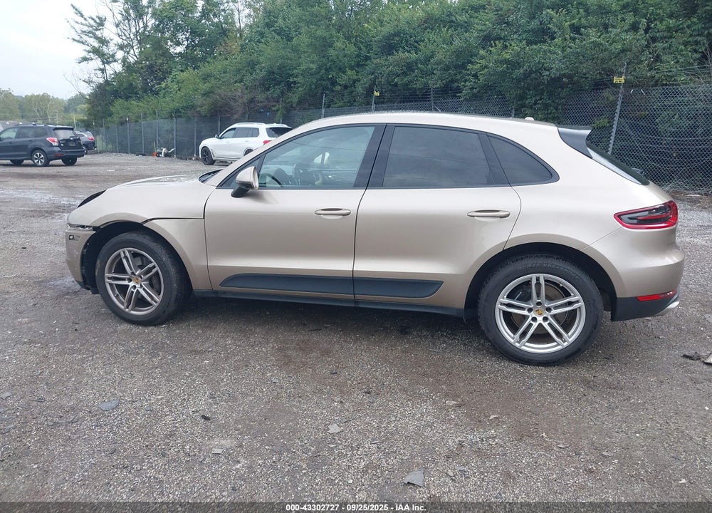 2018 PORSCHE MACAN VIN: WP1AA2A50JLB11220