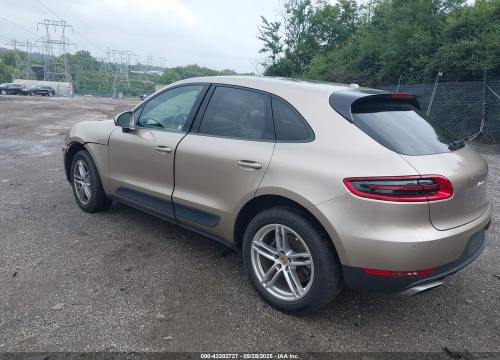 2018 PORSCHE MACAN VIN: WP1AA2A50JLB11220